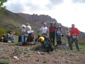 Una pausa en la subida al Penitentes (4350 mts)