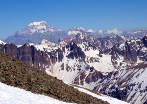 El Aconcagua visto desde el Cordon del Plata